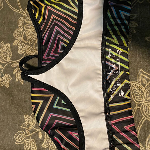 United lifters sports bra. Size L - Picture 3 of 3